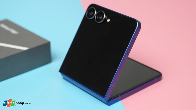 Điện thoại gập phiên bản nào đáng mua nhất hình 3