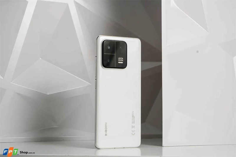 điện thoại giống iPhone hình 8