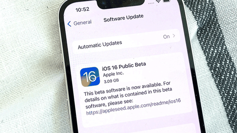 Người dùng nên thường xuyên cập nhật hệ điều hành iOS