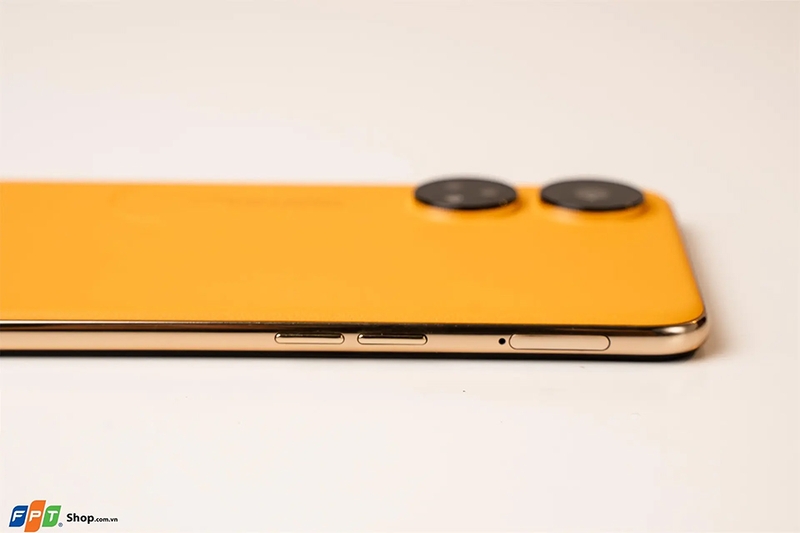 Điện thoại OPPO dưới 5 triệu chơi game tốt 2025 - 02