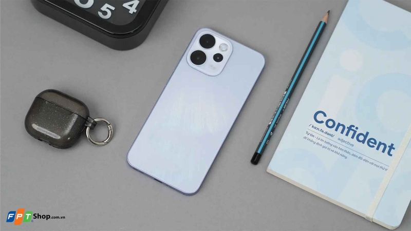 điện thoại pin trâu chơi game Tết Âm lịch 2026 hình 5