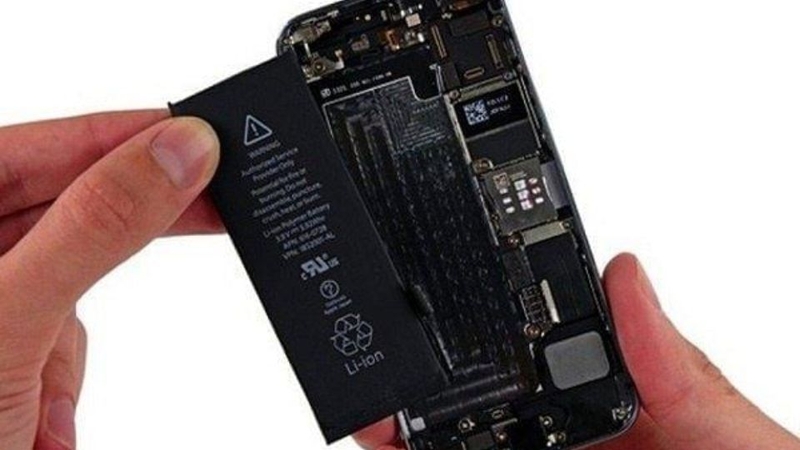 Pin bị lỗi hoặc hư hỏng