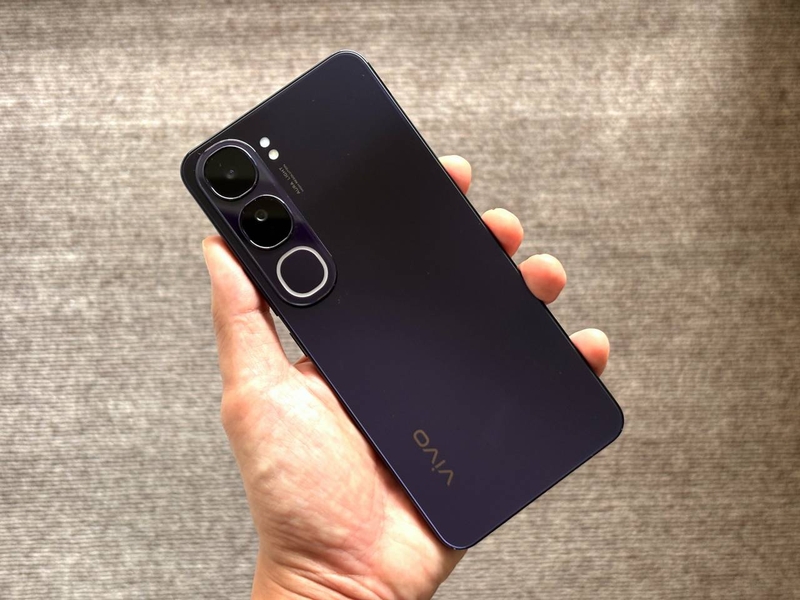 vivo v40 lite
