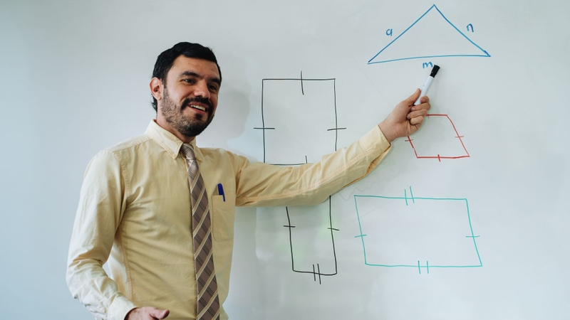 Diện tích tứ giác là gì? Có công thức tính chung không?