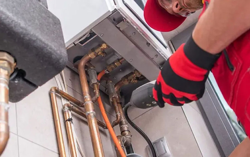 Điều h&ograve;a bị r&ograve; gas - 02