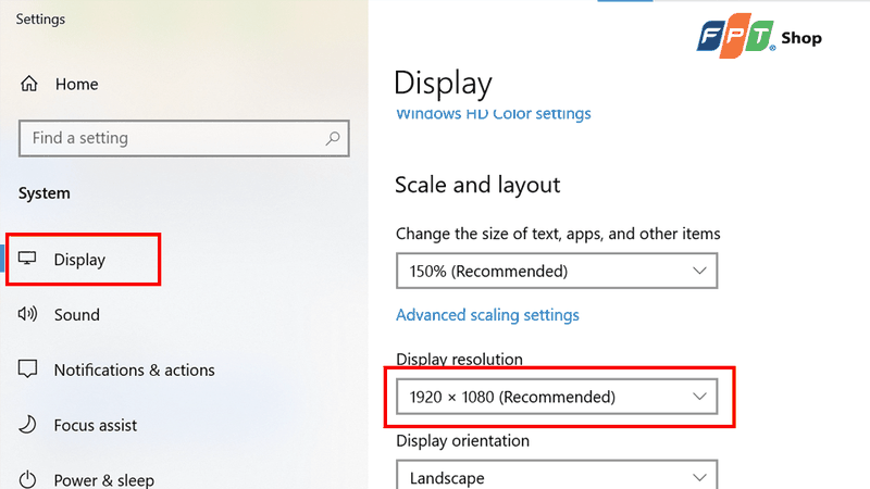 Chọn độ phân giải khuyến nghị ở phần Display resolution