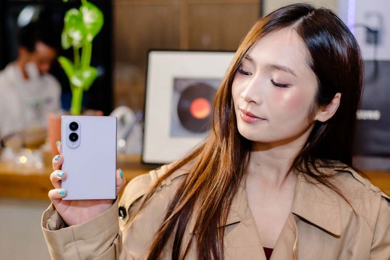 Galaxy Z Fold8 tiếp tục nhận được sự quan tâm từ nhóm người dùng trẻ.