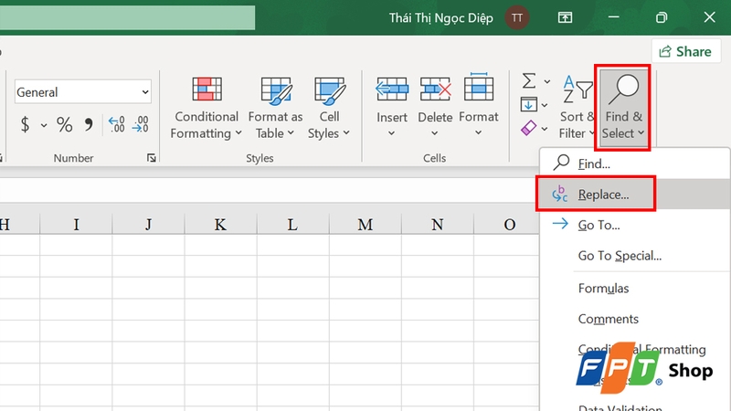 Thao tác mở hộp thoại "Find & Replace"