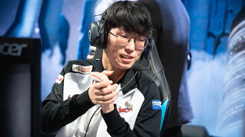 Ucal đã chơi Liên Minh Huyền Thoại từ thời còn học cấp 2