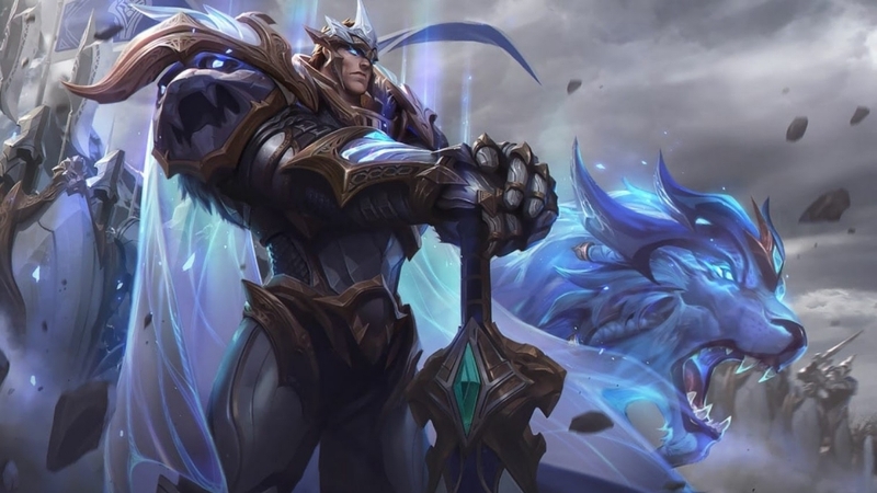Ở cuối trận, bạn lên cấp 8 ở vòng 4-2 và tìm kiếm Garen về đội và lên đồ cho hắn ta