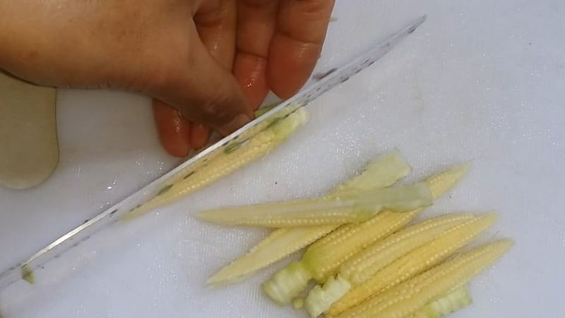 dồi trường xào chua ngọt 8