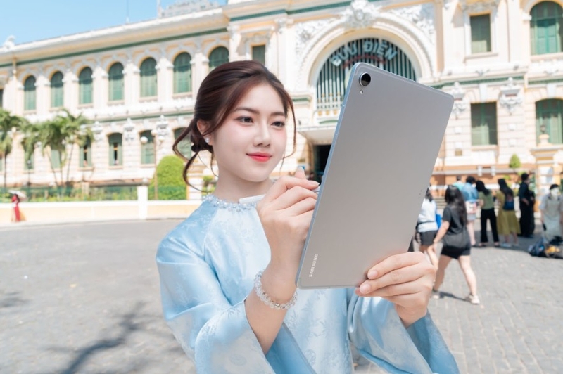 don-tet-nhan-tenh-cung-galaxy-tab-s11-ultra-d.jpg