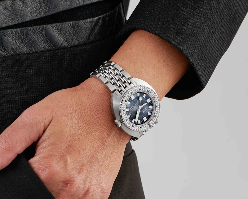 Đồng hồ Doxa 5