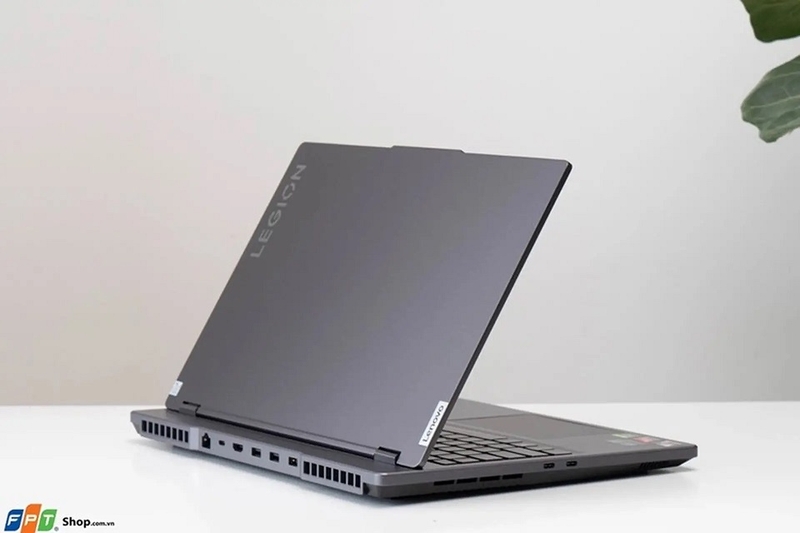 Dòng laptop Lenovo Legion có gì nổi bật?
