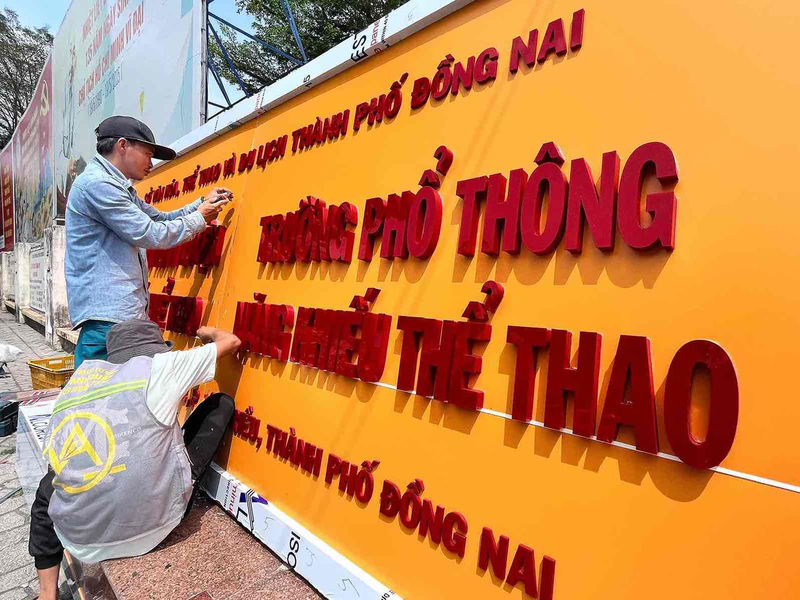 Không thay đổi về diện tích, dân số