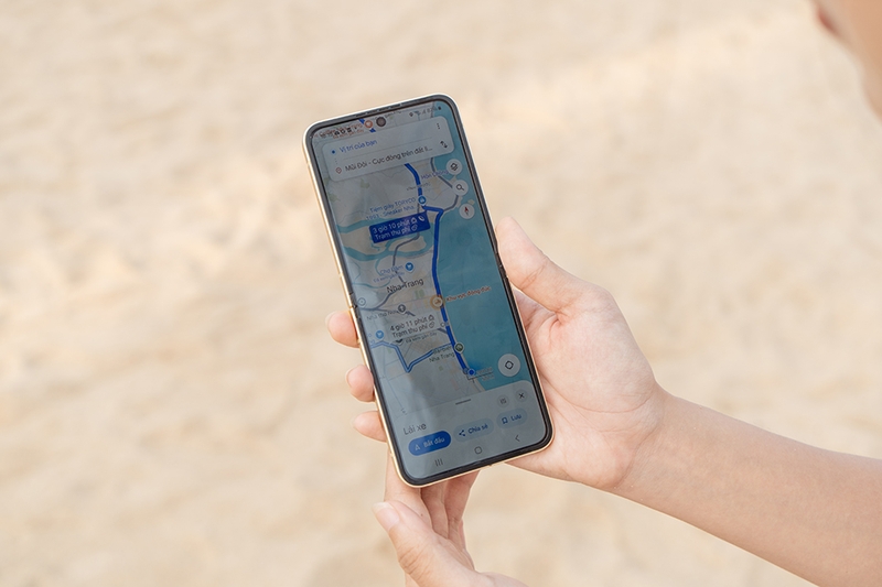 du-lich-cung-galaxy-zflip-6 (28).jpg