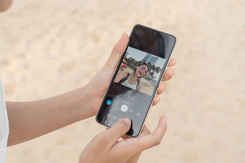 du-lich-cung-galaxy-zflip-6 (30).jpg