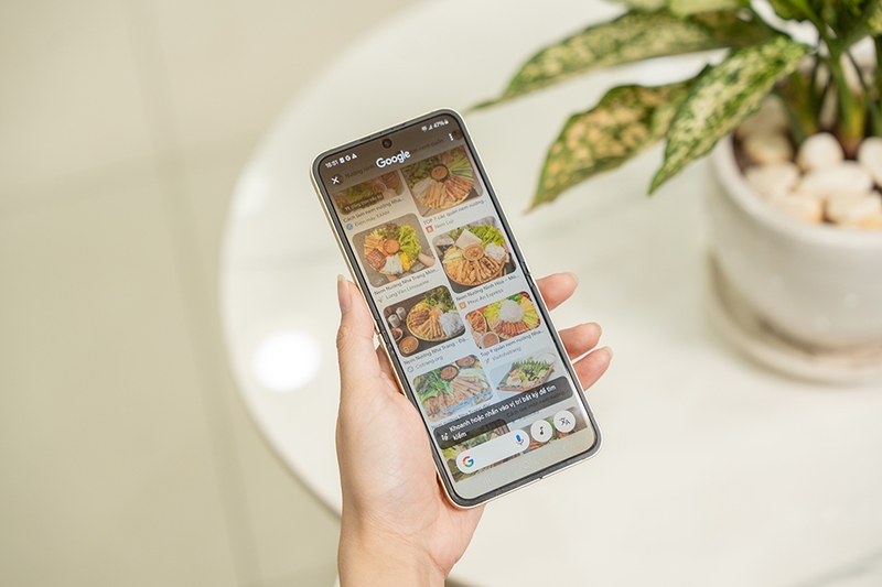 du-lich-cung-galaxy-zflip-6 (3).jpg