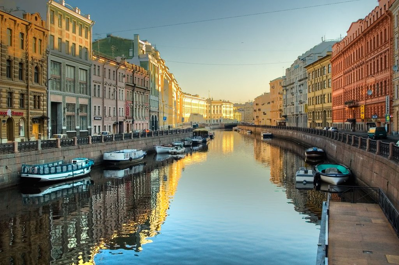 Tham quan Saint Petersburg