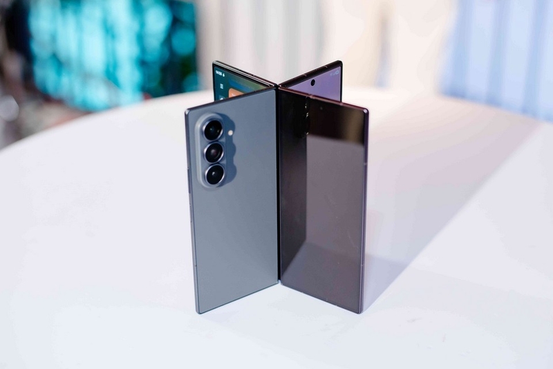 Dung lượng pin Galaxy Z Fold 8 Ultra 1