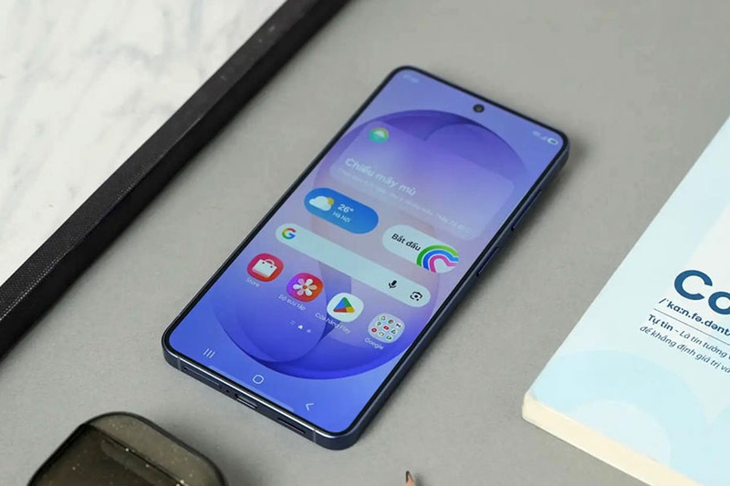 Dung lượng ROM Samsung Galaxy S26 - 03