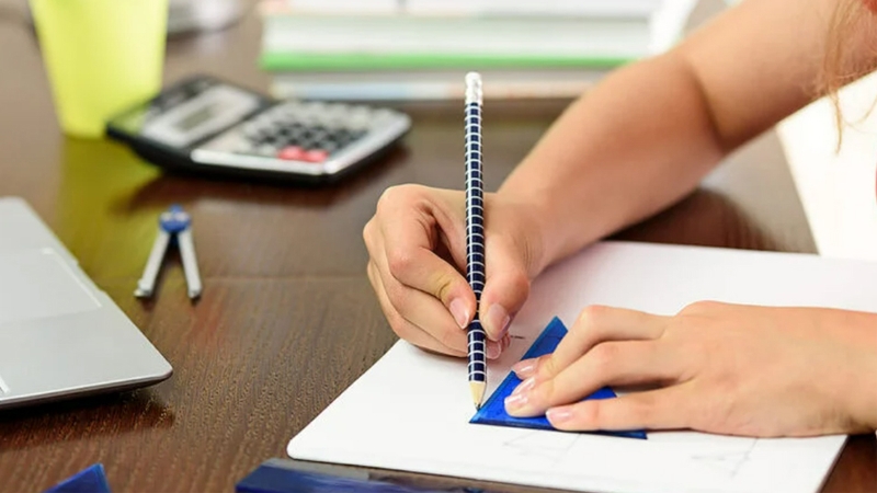 Nên luyện tập các dạng toán về đường trung trực