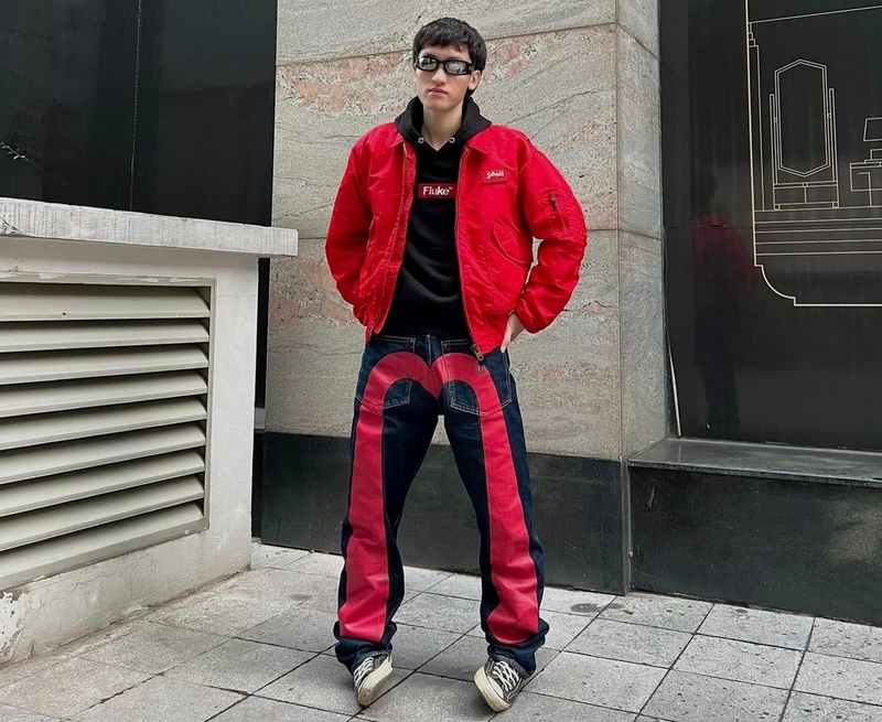 Evisu là gì? Khám phá lịch sử, phong cách và sức hút thương hiệu denim ...