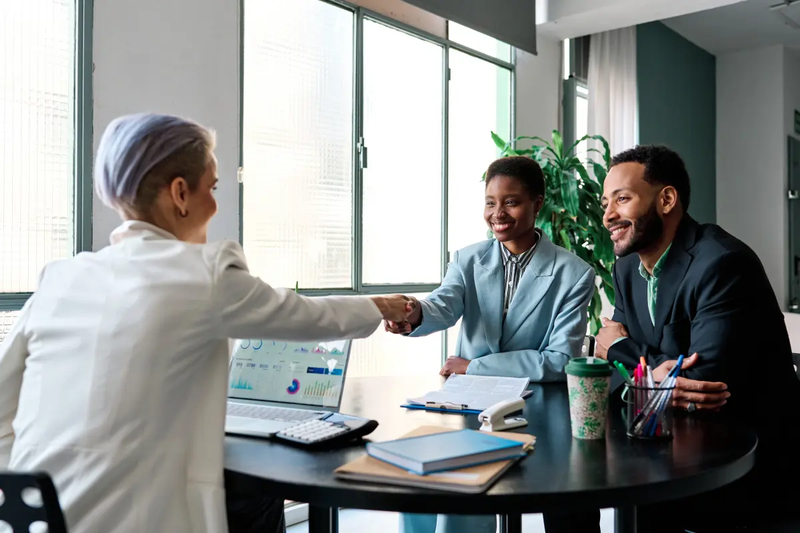 financial-advisor-la-gi-5.webp