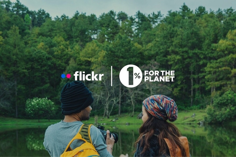 Flickr có cho phép tải ảnh về điện thoại không?