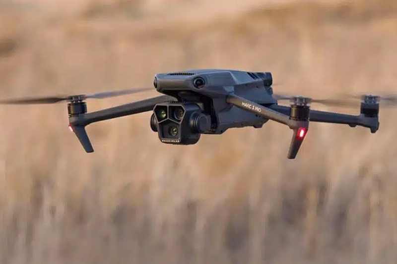 Flycam bay cao được bao nhiêu mét 9