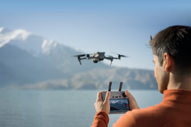 Flycam bay cao được bao nhiêu mét 2