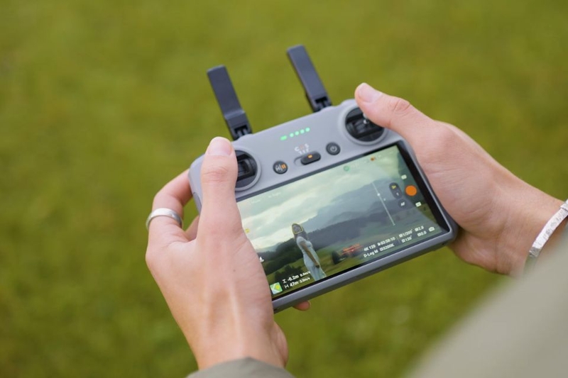 flycam-dji-air-3s-fly-more-combo-dji-rc-2-8.jpg