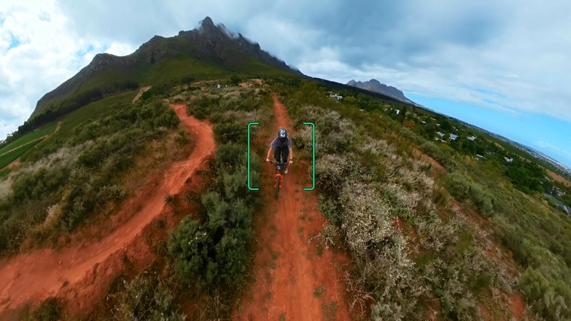 flycam-dji-avata-360-rc-2-9.jpg