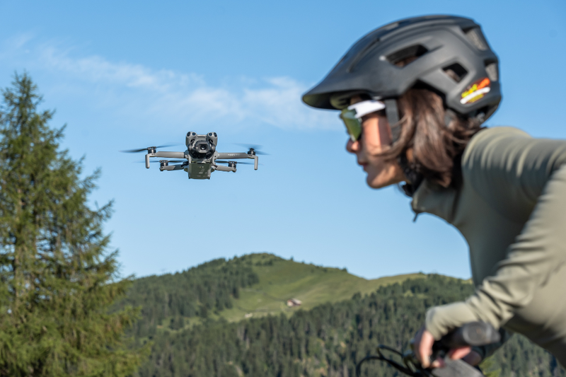 flycam-dji-mini-5-pro-11.png