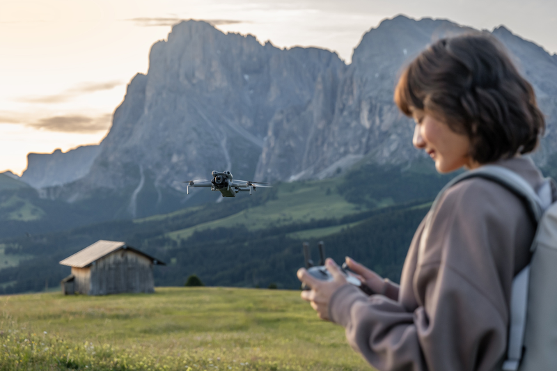 flycam-dji-mini-5-pro-13.png