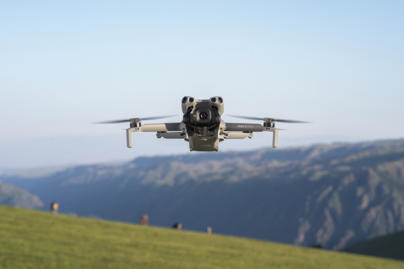 flycam-dji-mini-5-pro-5.png