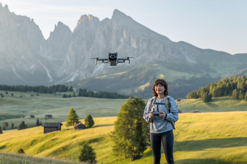 flycam-dji-mini-5-pro-8.png