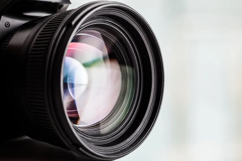 Focus breathing hay còn gọi là hiện tượng ống kính thở