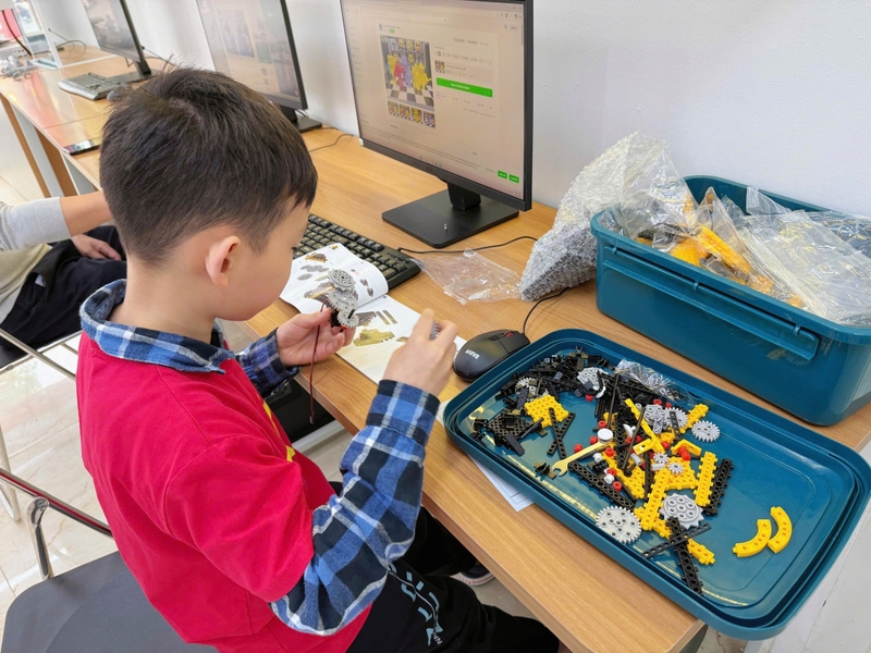 frt-stem-club-204850-5.jpg