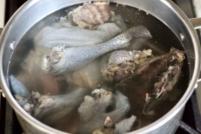 Gà ác hầm sâm - 07