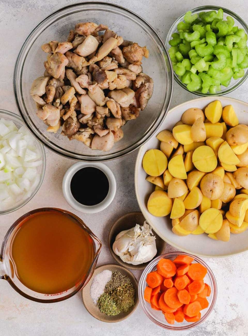 Gà hầm khoai tây - 06