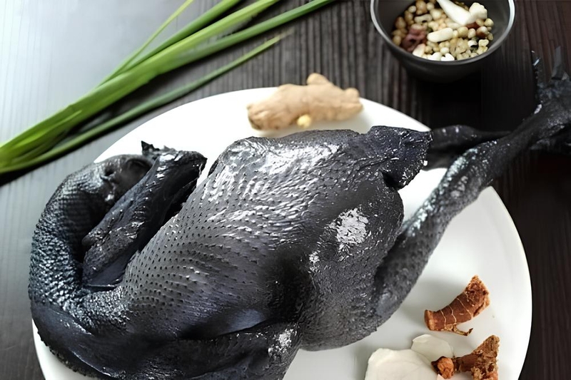 Cách chọn mua gà ác đúng chuẩn