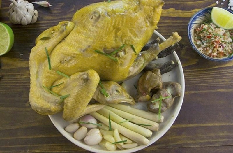gà hấp sả ảnh 1