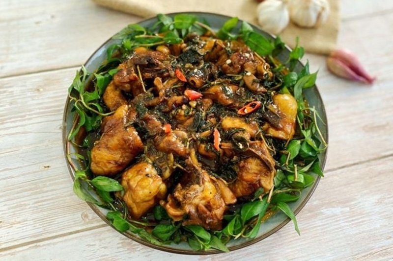 gà kho rau răm (ảnh 5)