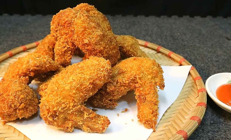 gà lăn bột chiên xù hình 11
