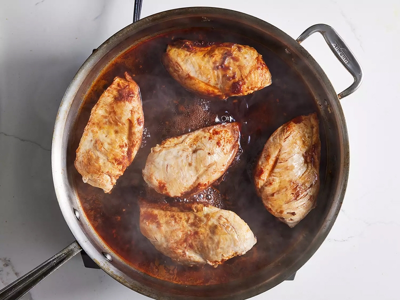 Gà nấu rượu vang - 01