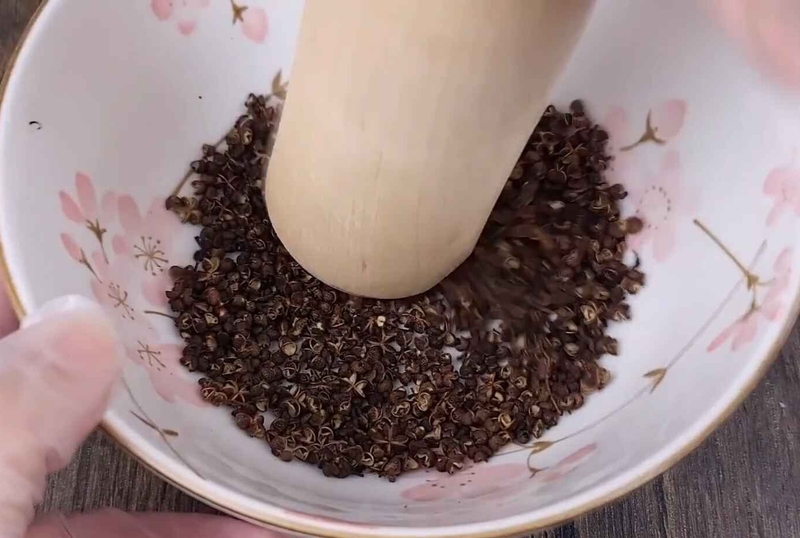 gà nướng mắc khén hình 3