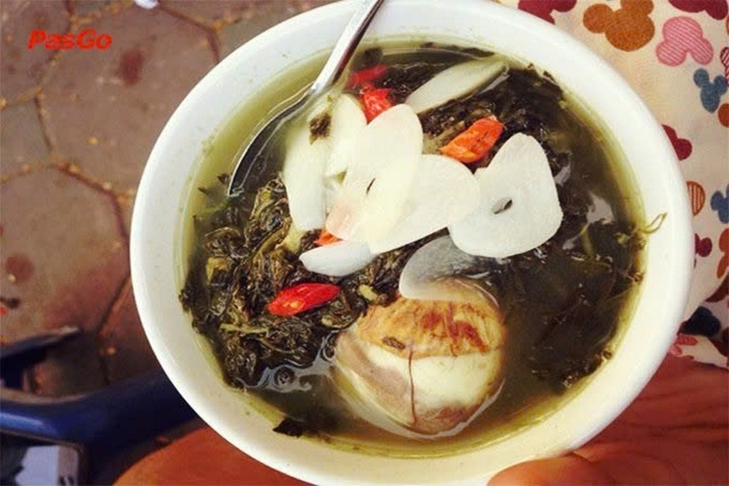 Gà tần trứng vịt lộn ảnh 2