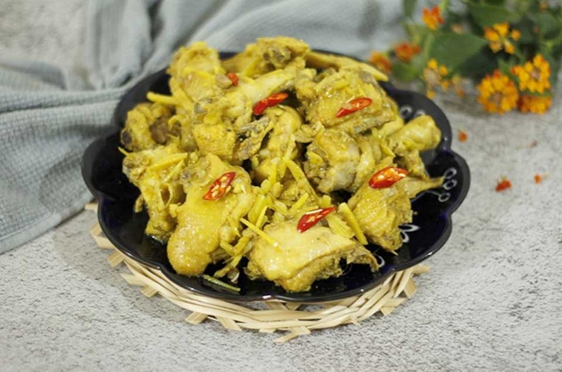 Gà xào nghệ - 02