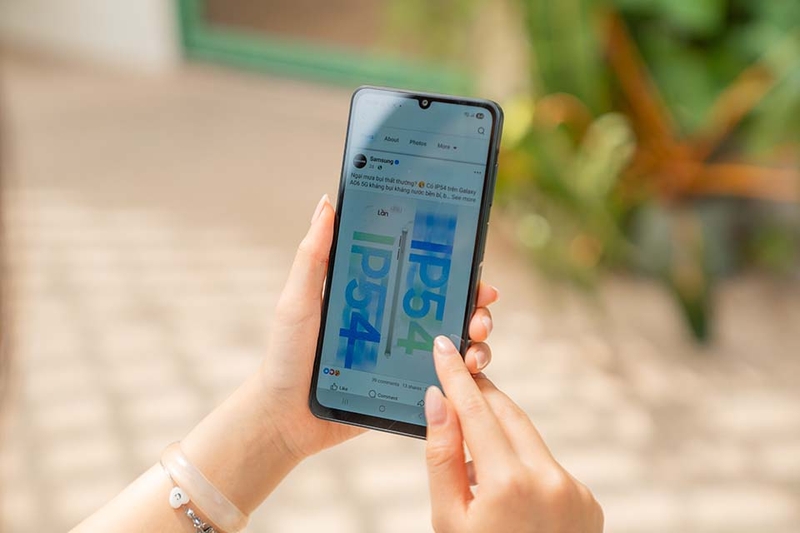 galaxy-a06-5g-vo-dich-phan-khuc-gia-re-2025 (4).jpg